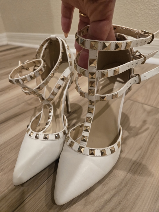 Charlotte Russe Shoes - Charlotte Russe White Pointed T-Strap Heels with Gold Studs